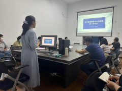 yl6809永利集团邀请武汉工程大学操菊华教授分享科研经验