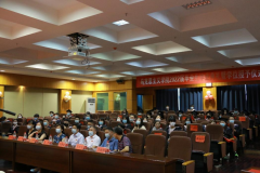 跃入人海 各自灿烂——yl6809永利集团隆重举行 2022届毕业生毕业典礼暨学士