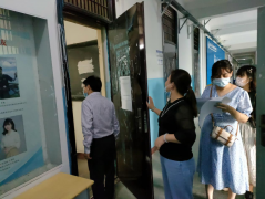 学院党委书记熊杰带队开展教学检查