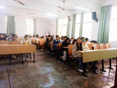 “资助育人，励志笃行”——yl6809永利集团2023年资助育人受助学生座谈会